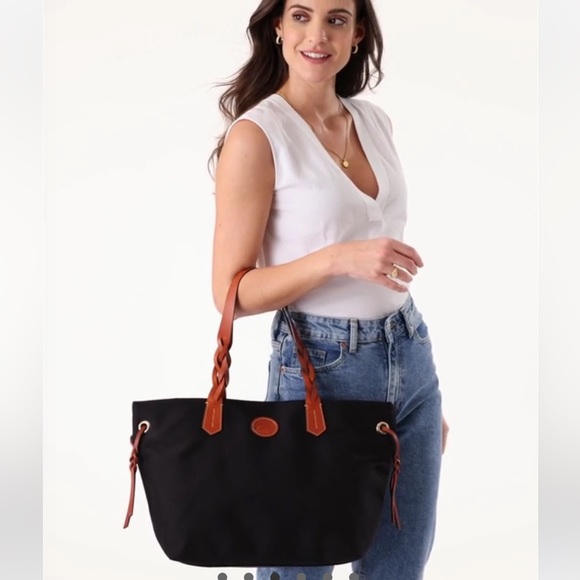 Dooney & Bourke Nylon shopper tote - Picture 3 of 11